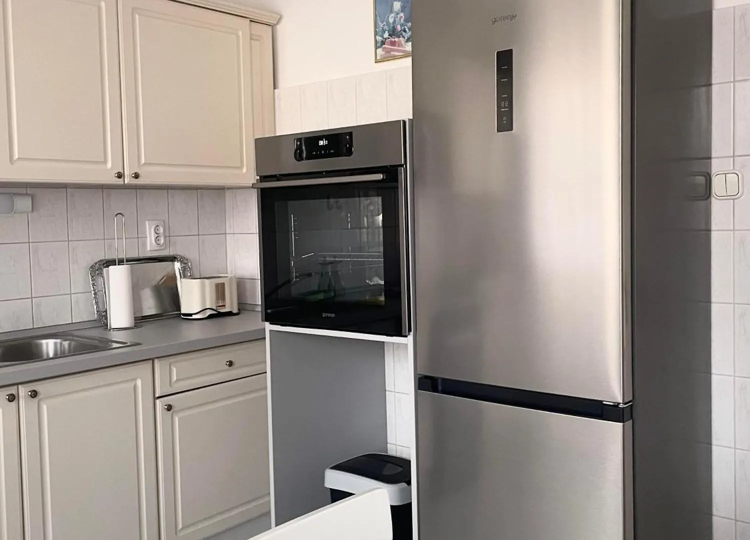 Apartment Barat Vendeghaz - Cosy Guesthouse - Teljes Haz Privat Udvarral - 4 Szoba, 2 Fuerdo Szeged